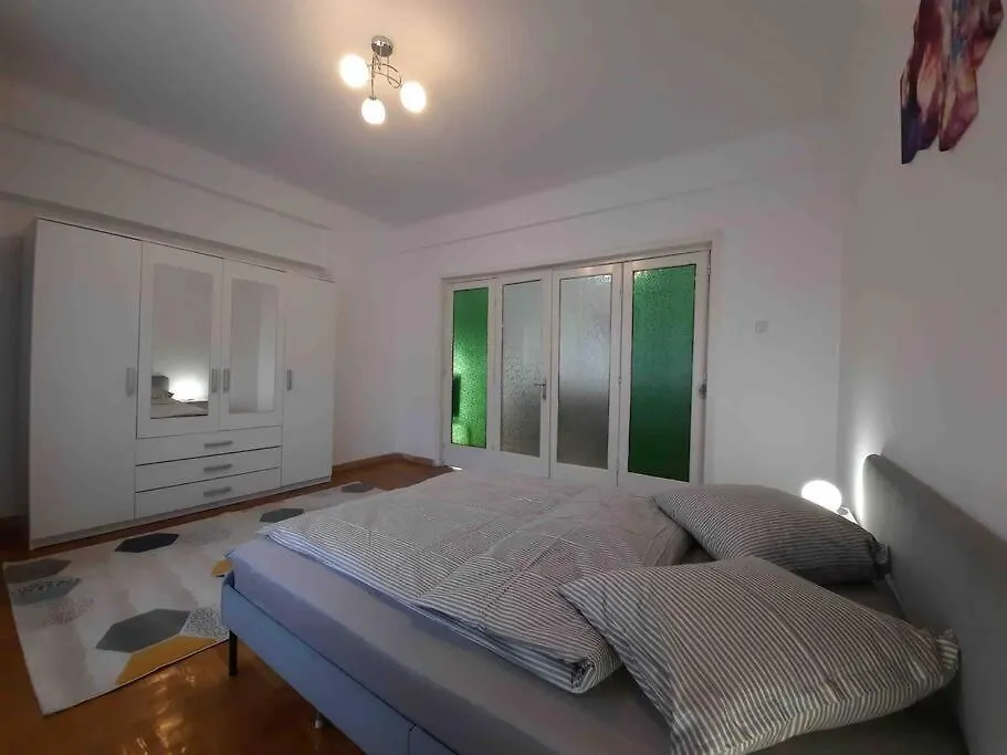 Appartamento Amytis Flat Old City Bucarest Romania