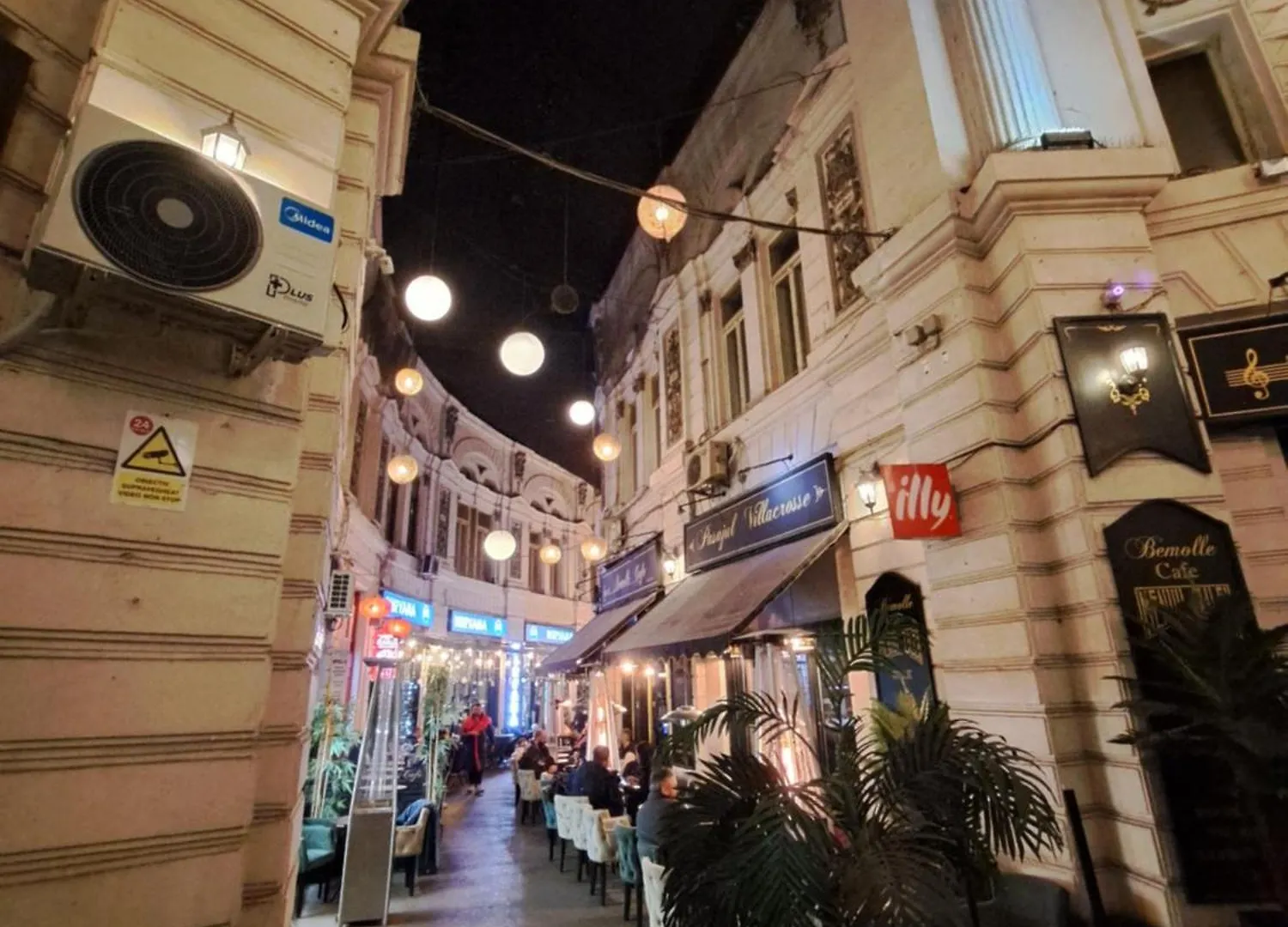 Appartamento Amytis Flat Old City Bucarest