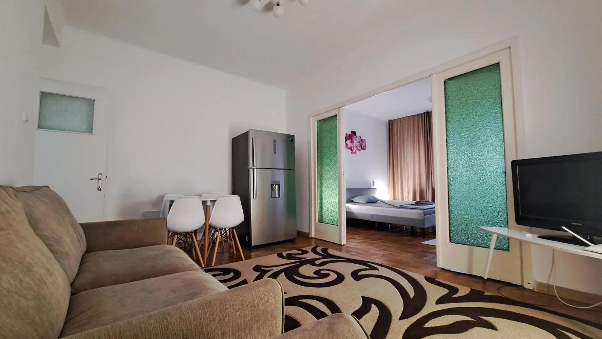 Amytis Flat Old City Bucharest Apartment
